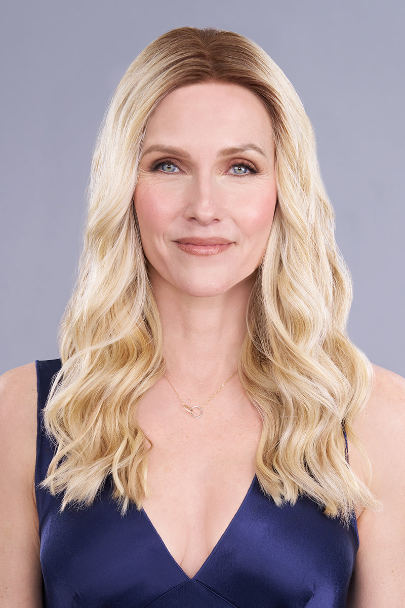 Top Trend Lace HD Wavy 18"