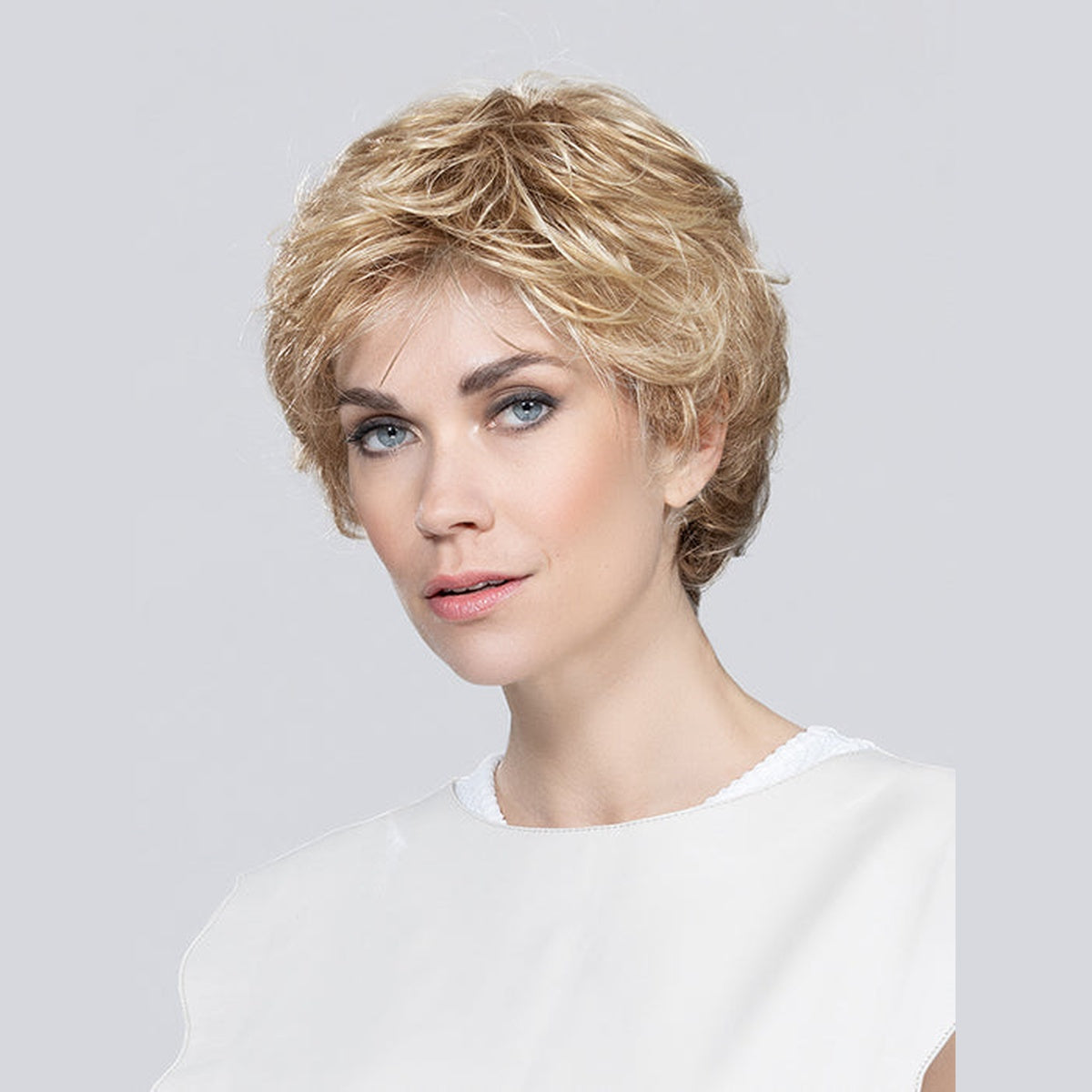 Alexis Deluxe