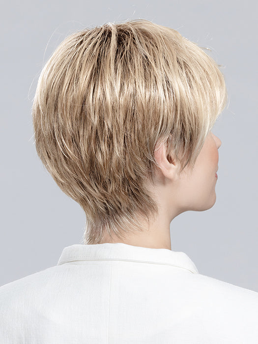 FENJA by ELLEN WILLE in CHAMPAGNE ROOTED 22.25.20 | Light Neutral Blonde, Lightest Golden Blonde, and Light Strawberry Blonde Blend with Shaded Roots