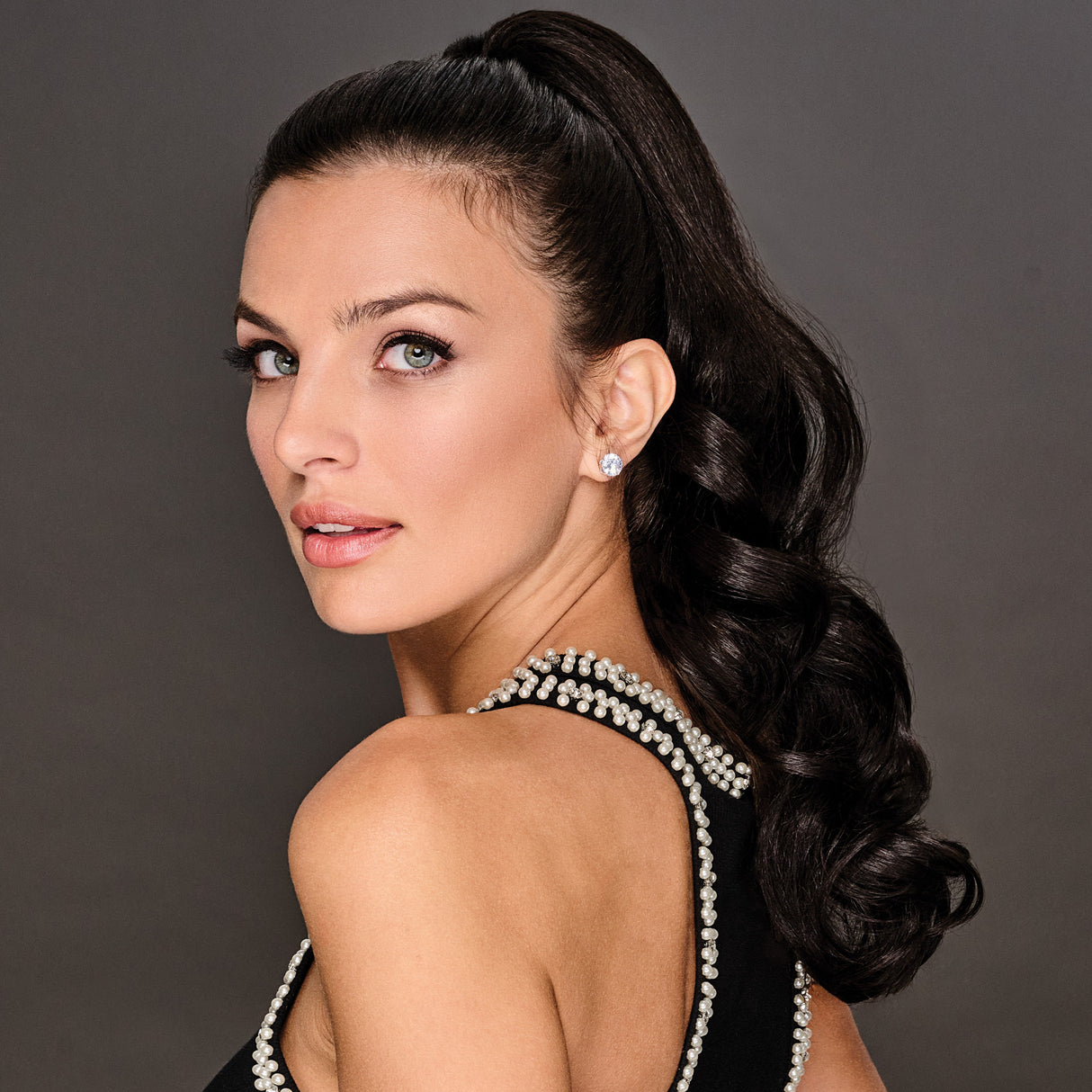 21in Soft Curls Claw Pony