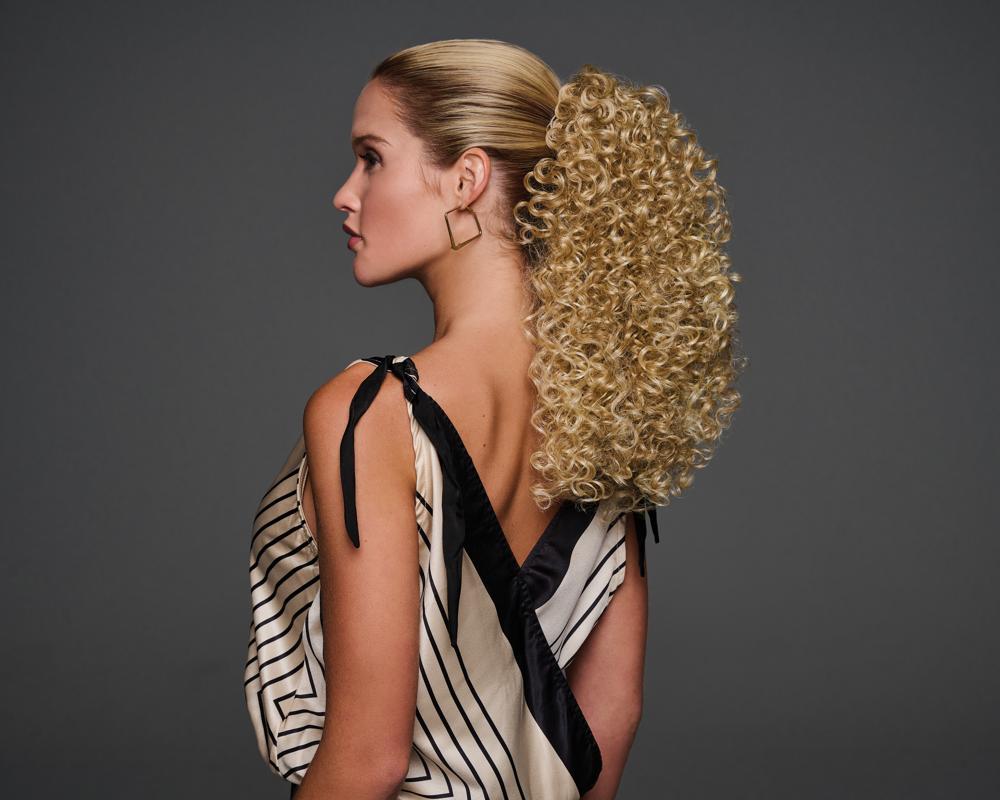 16in Coily Cinched Pony