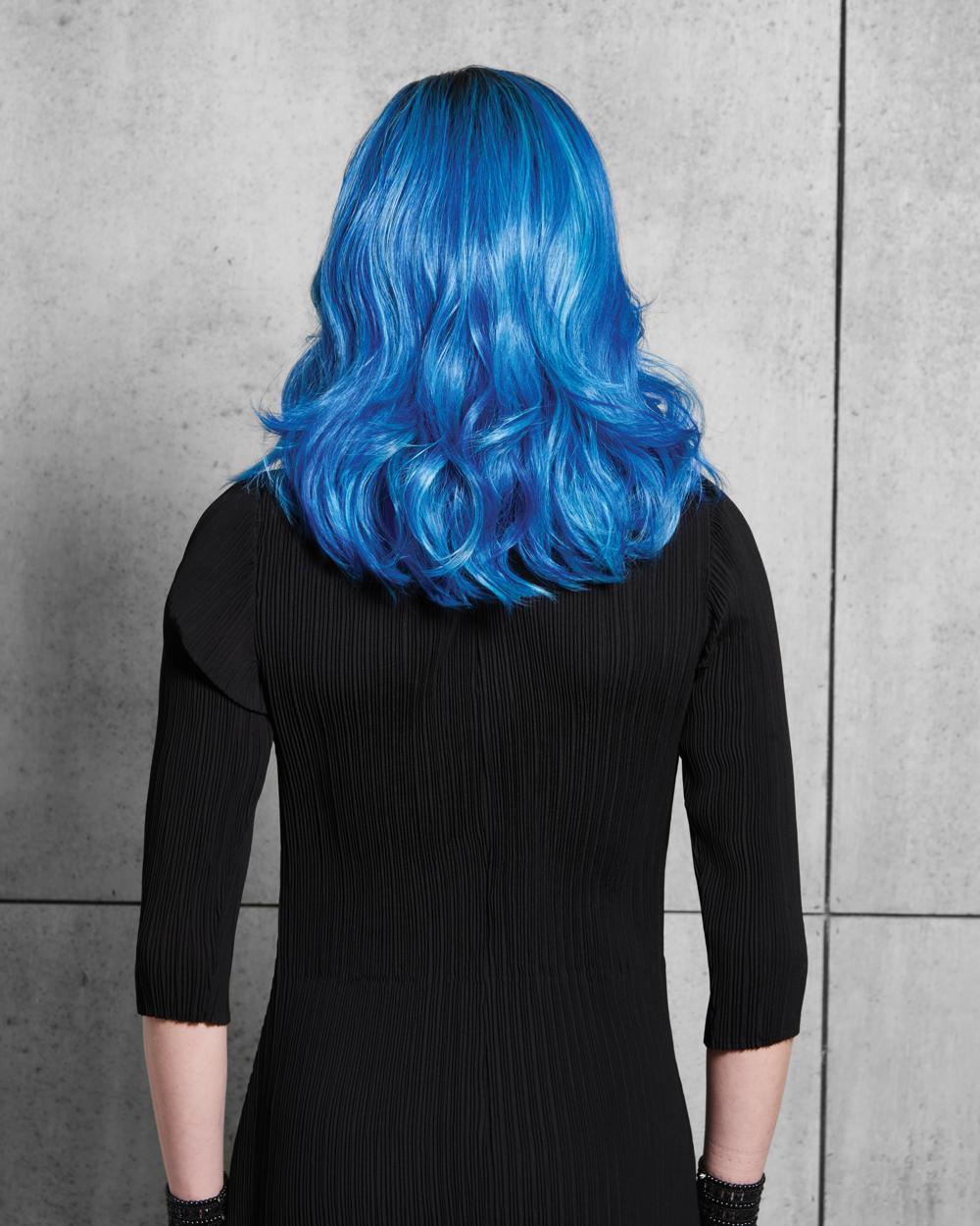 Bold Waves
