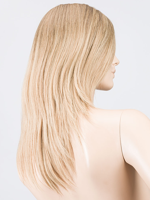 NATURAL BLONDE 16.26.20 | Medium Blonde and Light Golden Blonde with Light Strawberry Blonde Blend