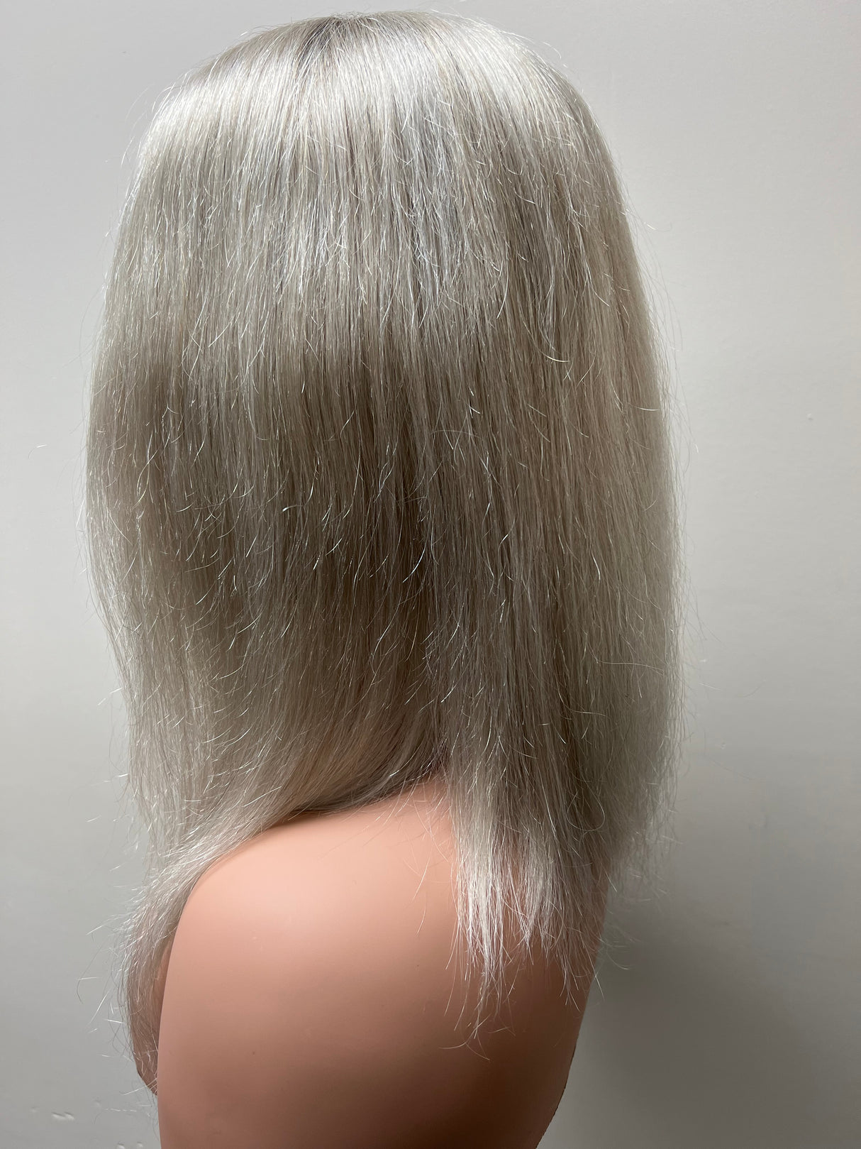 Lace Front (swiss) Lace Wig straight hair 14 inches medium head size GLUE LESS