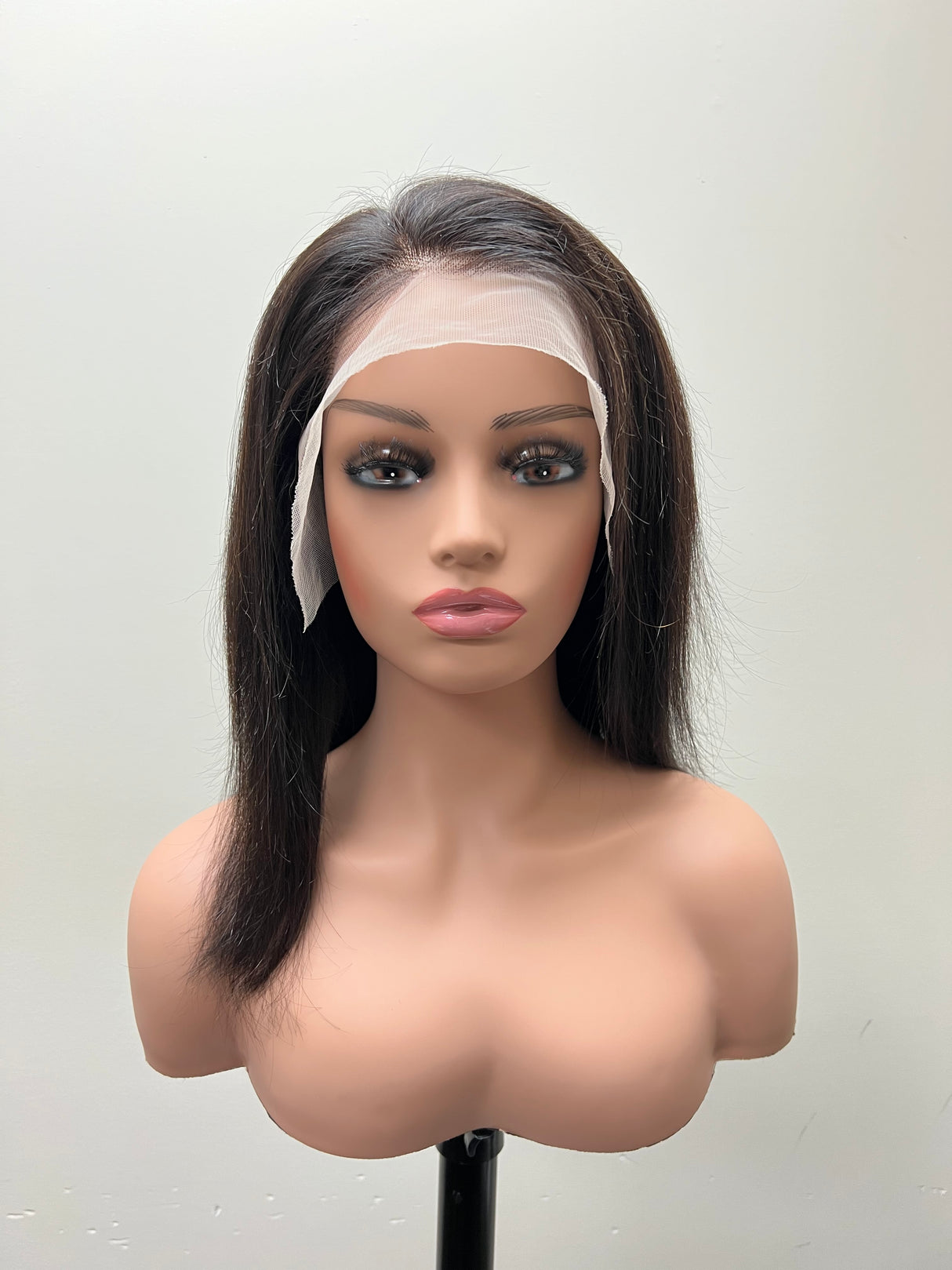 Lace front (swiss) lace wig, straight hair 12 inches natural black GLUELESS