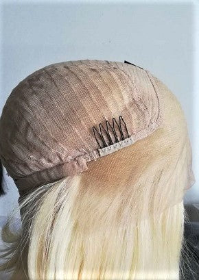 Lace Front (Swiss) Lace Wig Straight   18 Inches Medium Head Size GLUE LESS
