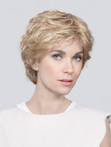 ALEXIS DELUXE by ELLEN WILLE in CHAMPAGNE MIX 22.26.20 | Light Neutral Blonde and Light Golden Blonde with Light Strawberry Blonde Blend