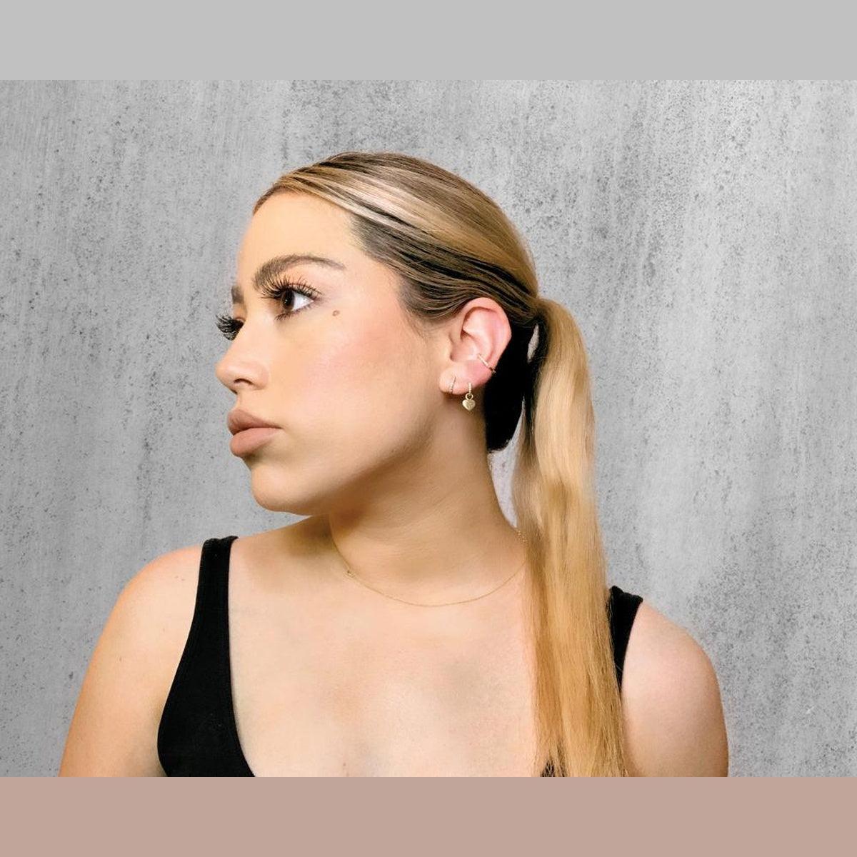12IN Stretch Pony