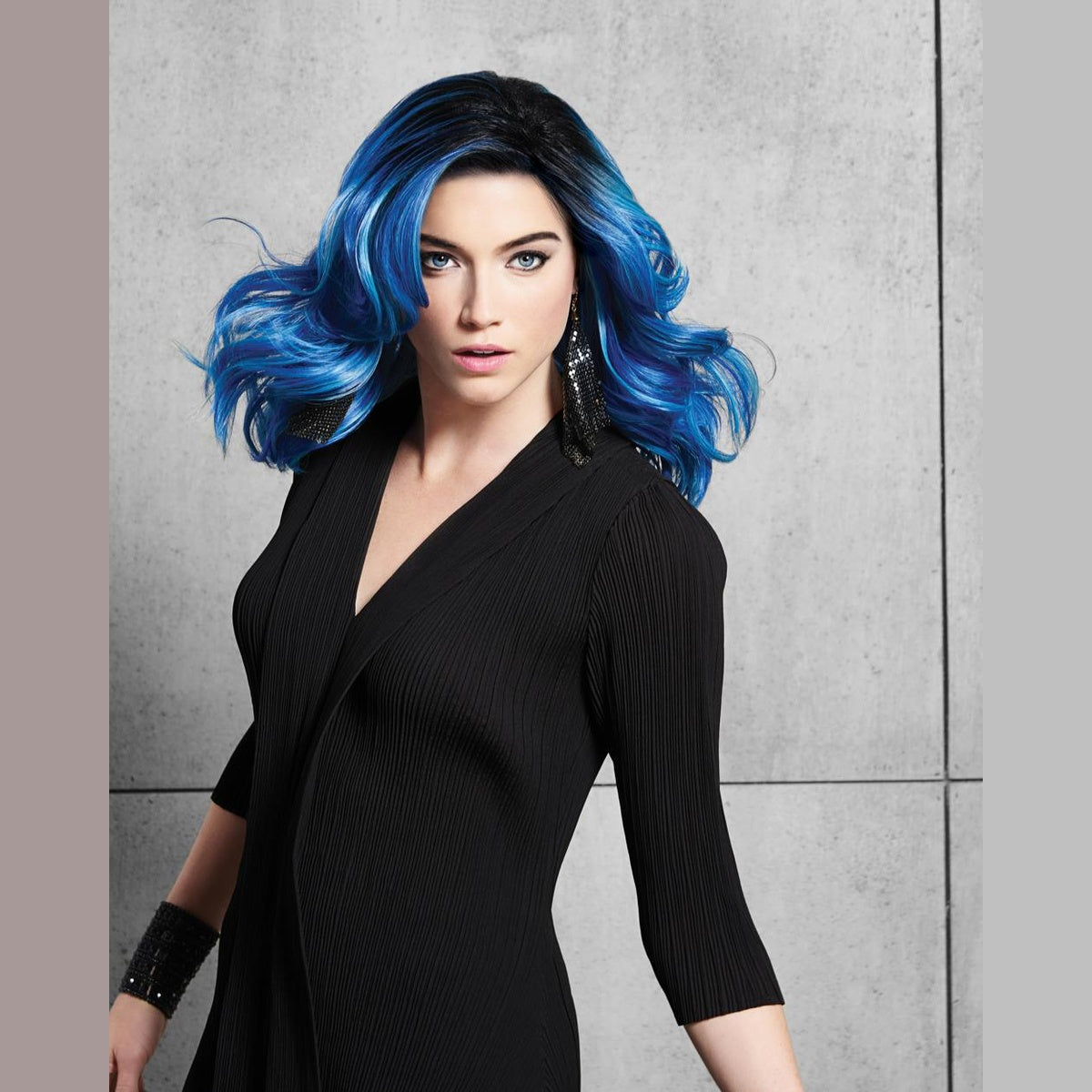 Bold Waves