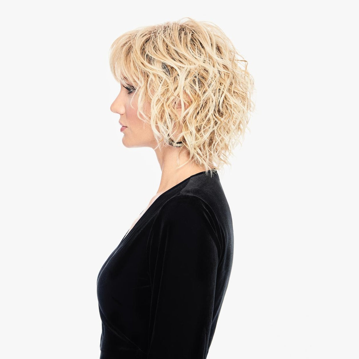 Breezy Wave Cut Wig