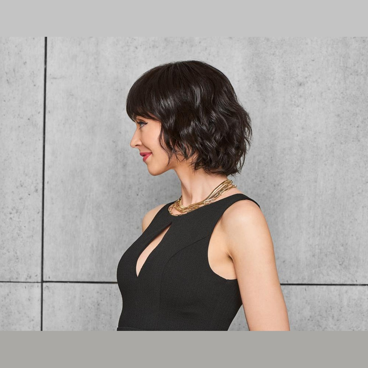 Breezy Wave Cut Wig